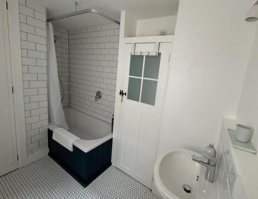 2 Bed Georgian Cottage, Ramsgate Buitenkant foto